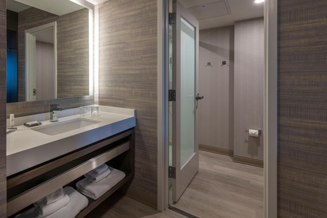 Wichita Marriott Otel Dış mekan fotoğraf